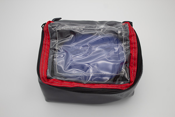 san-8526-um_s_01.jpg DEFI-READY-SET